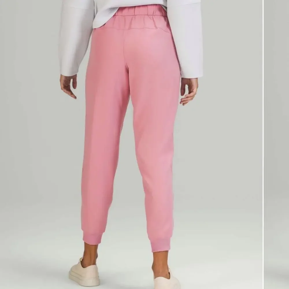 Lululemon Pink Taupe On the Fly Joggers 28”